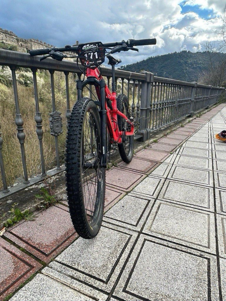 Used ROCKRIDER Xc100s 2022 Mountainbike, Red — image 7 of 12