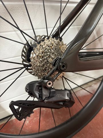 Scott Foil RC 10 2023 2023 Road & Gravel usato, Nero — immagine 4 di 5