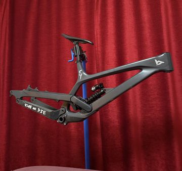 YT Industries TUES 29 CF Pro 2019 Frameset 2019 MTB usato