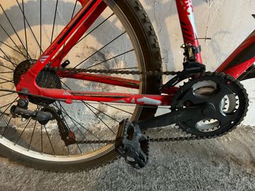 Used Specialized Mirage 2017 Mountainbike, Red — image 1 of 6