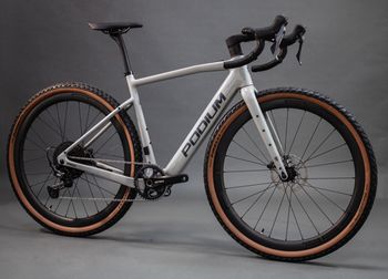 PODIUM, E-CR1