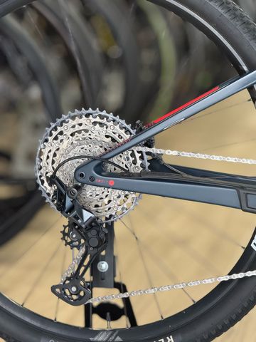 Used Orbea Oiz Shimano SLX 2020 Mountainbike, Blue — image 3 of 11