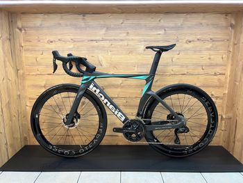 Brugt Bianchi Oltre RC Durace Di2 2024 2024 Road & Gravel — billede 3 af 3