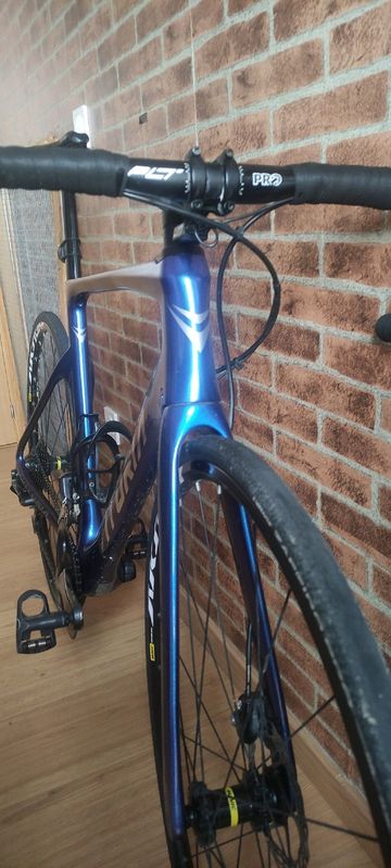 Used Vitoria Ultimate SK Disc 2021 Road & Gravel, Blue — image 7 of 7