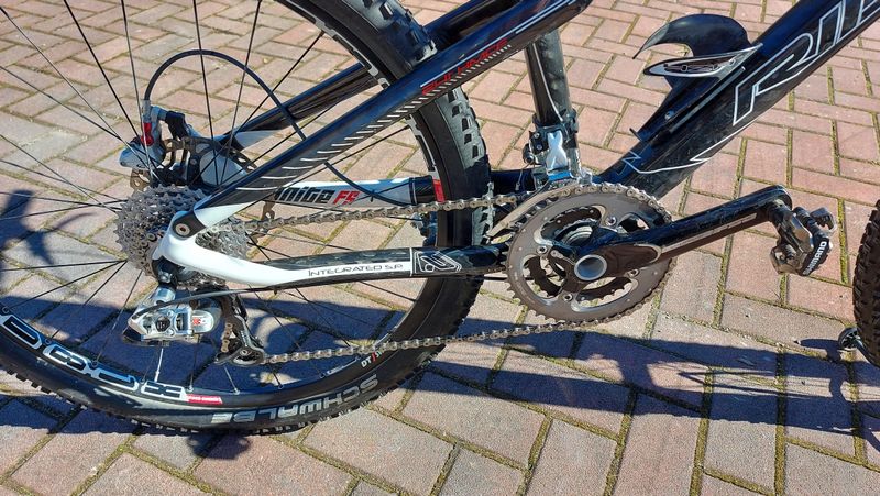 Używany Ridley IGNITE TEAM FS ISP / 1016A 2012 Mountainbike — zdjęcie 3 z 5