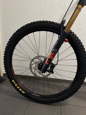 Used Propain Tyee AL 29 Performance 2022 2022 Mountainbike, Red, 29 — image 4 of 6