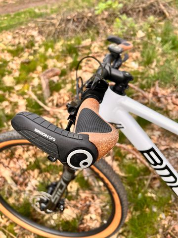 Gebrauchtes BMC Twostroke AL FIVE 2023 2023 Mountainbike, Weiß, 29 — Bild 20 von 36