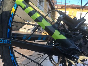 Mondraker Foxy 2017 2017 Mountainbike de segunda mano, Negro — imagen 3 de 3