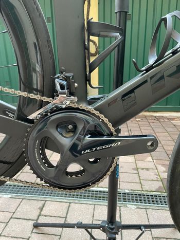 Used Trek Madone SL 6 Disc 2020 2020 Road & Gravel — image 11 of 17
