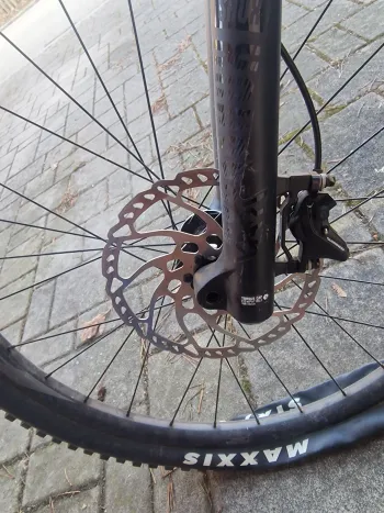 Used Giant Reign 2 2020 Mountainbike — image 4 of 6
