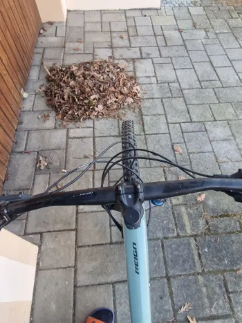 Used Giant Reign 2 2020 Mountainbike — image 6 of 6