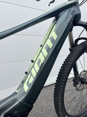 Used Giant Fathom E+1 2023 Mountainbike, Green — image 2 of 3