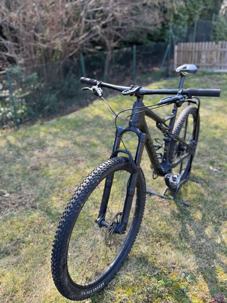 Gebrauchtes Specialized Epic Comp Carbon EVO 2020 2020 Mountainbike, Schwarz, 29 — Bild 3 von 5