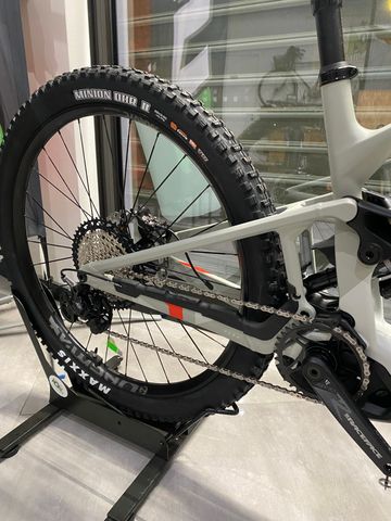 Brugt Mondraker crafty Carbon r 2025 2025 Mountainbike — billede 2 af 3