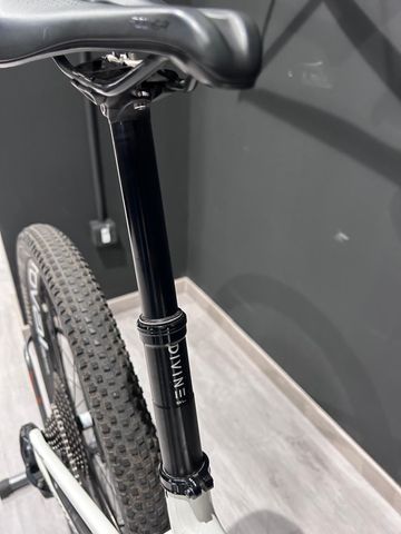 Specialized Epic Pro 2023 2023 Mountainbike d'occasion — image 5 sur 7