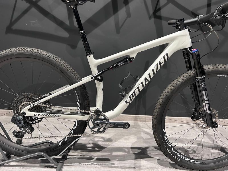 Gebrauchtes Specialized Epic Pro 2023 2023 MTB