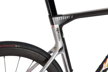Tweedehands Cinelli PRESSURE II team edition 2025 Road & Gravel — afbeelding 4 van 6