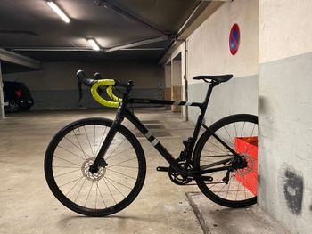 Gebrauchtes Cannondale CAAD13 Disc 105 2021 Road & Gravel, Schwarz — Bild 3 von 4