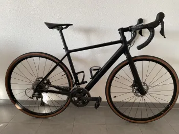 Used Canyon Endurace AL Disc 6.0 2021 Road & Gravel, Schwarz — image 1 of 8