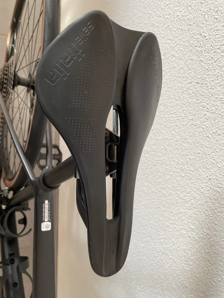 Used Canyon Endurace AL Disc 6.0 2021 Road & Gravel, Schwarz — image 8 of 8