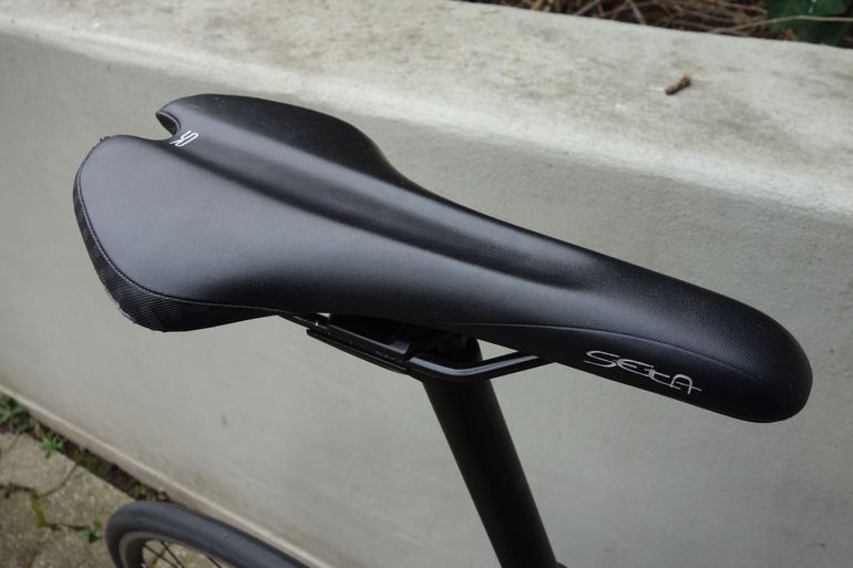 Used BMC Teammachine Shimano 105 2017 Road & Gravel — image 9 of 11