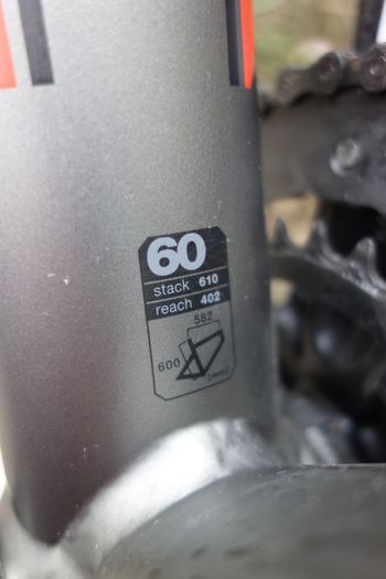 Used BMC Teammachine Shimano 105 2017 Road & Gravel — image 3 of 11