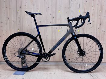 Used Cannondale Vélo SuperSix EVO CX 2022 Road & Gravel