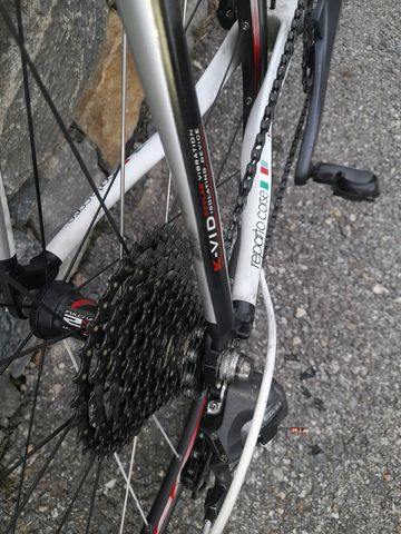 Brugt Bianchi Infinito CV Ultegra Compact 2014 2014 Road & Gravel — billede 3 af 8