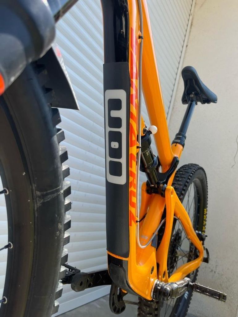 Used Santa Cruz Hightower C XE 2018 2018 Mountainbike, Orange, 29 — image 2 of 8