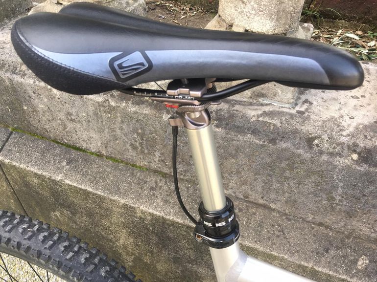 Used Nukeproof Mega AM 2013 Mountainbike, Light Gray — image 3 of 7