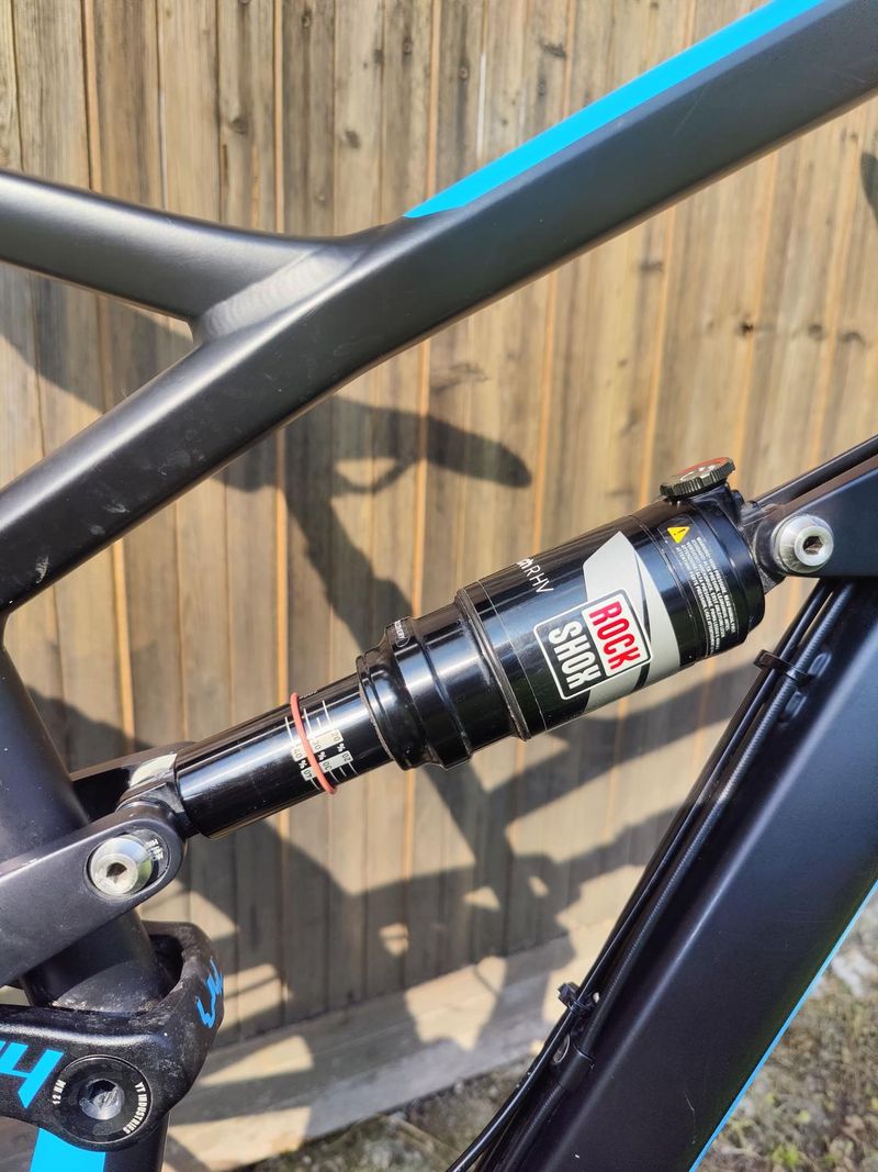 YT Industries Jeffsy 29 AL 2018 2018 Mountainbike usato, Nero — immagine 8 di 11