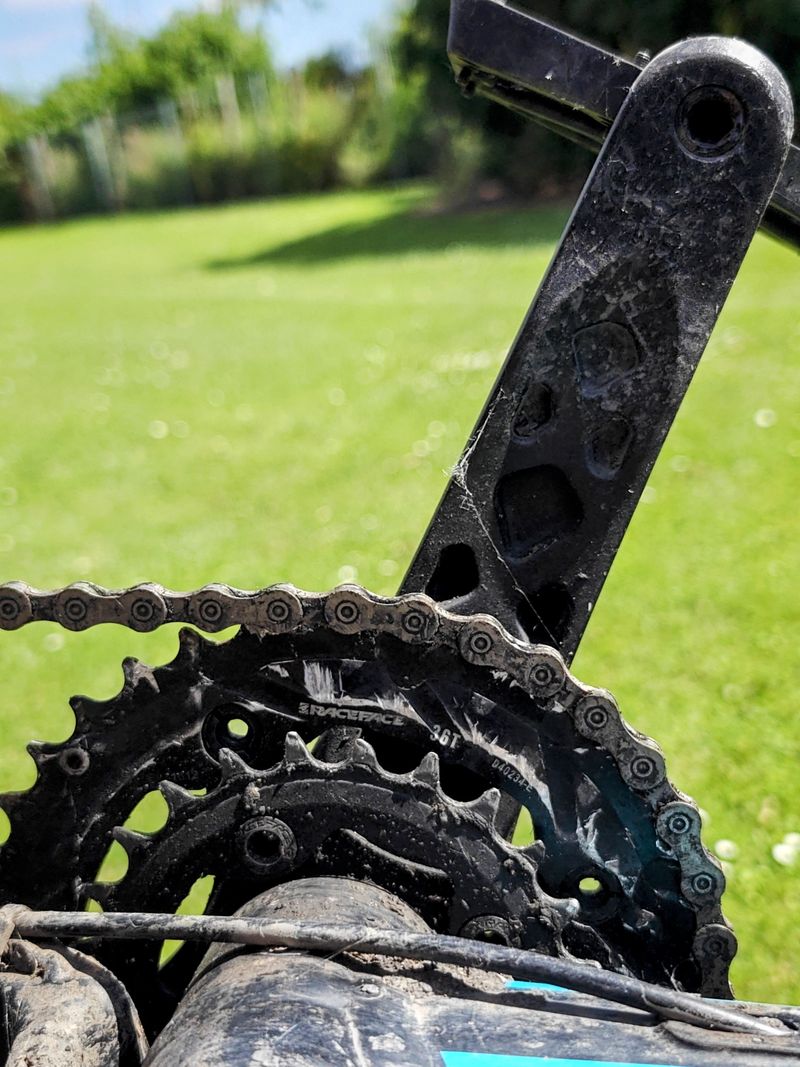YT Industries Jeffsy 29 AL 2018 2018 Mountainbike usato, Nero — immagine 11 di 11