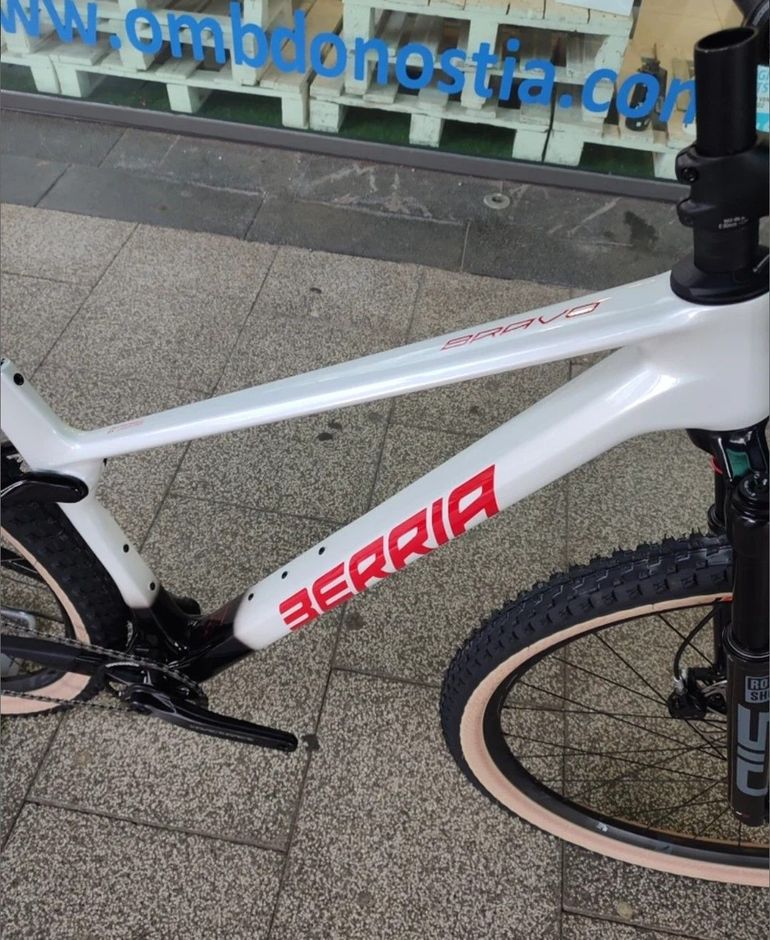 Brugt Berria BRAVO PRO XT 2025 2025 Mountainbike — billede 6 af 11