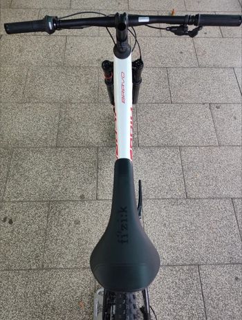 Brugt Berria BRAVO PRO XT 2025 2025 Mountainbike — billede 9 af 11