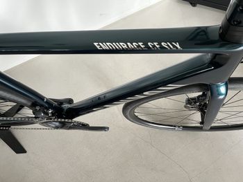 Used Canyon Endurace CF SL Disc 8.0 Di2 2018 Road & Gravel, Green — image 12 of 12