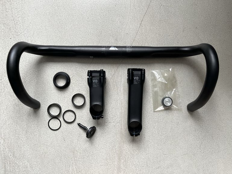 Used Canyon Endurace CF SL Disc 8.0 Di2 2018 Road & Gravel, Green — image 5 of 12