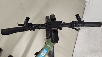 Used Orbea Vibe H30 2022 Road & Gravel, Green — image 7 of 13