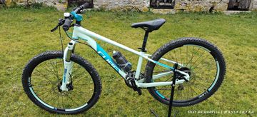 Brugt CUBE Acid 260 Disc Mint n' Blue 2023 2023 MTB