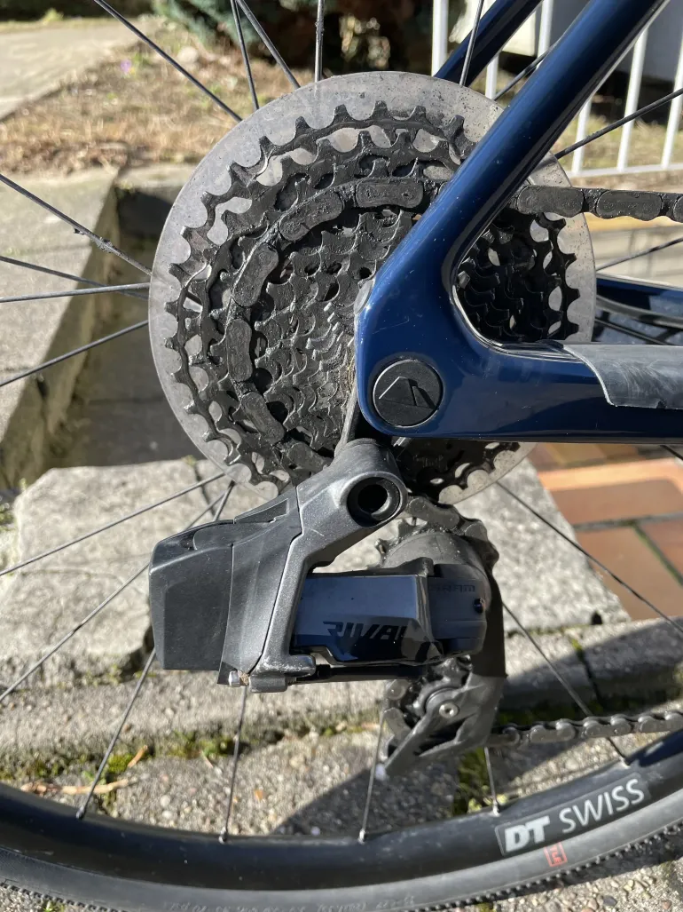 Used Canyon Endurace CF 7 All-Road 2022 Road & Gravel — image 9 of 19