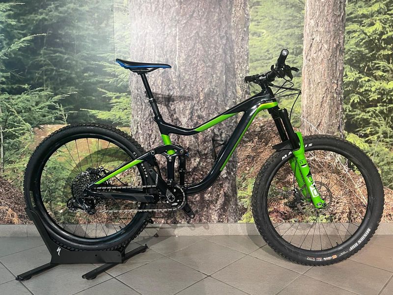 Giant Reign Advanced 1 2019 2019 Mountainbike d'occasion — image 1 sur 17