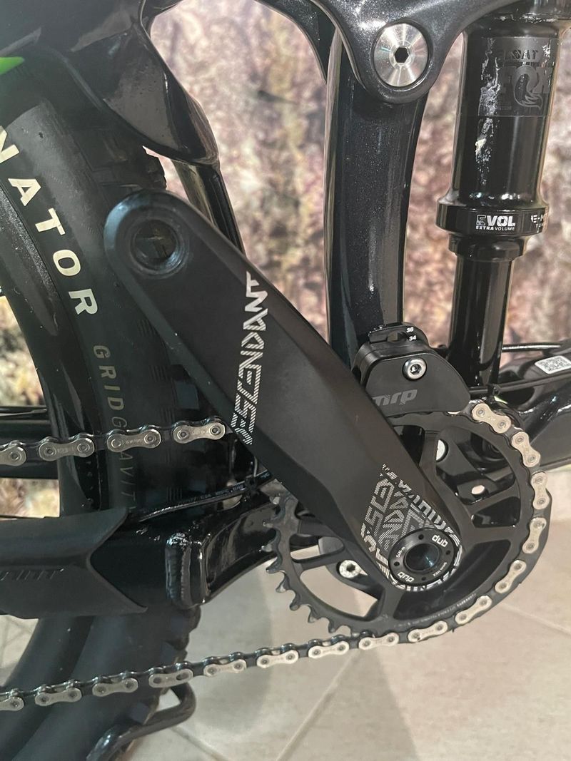 Giant Reign Advanced 1 2019 2019 Mountainbike d'occasion — image 9 sur 17
