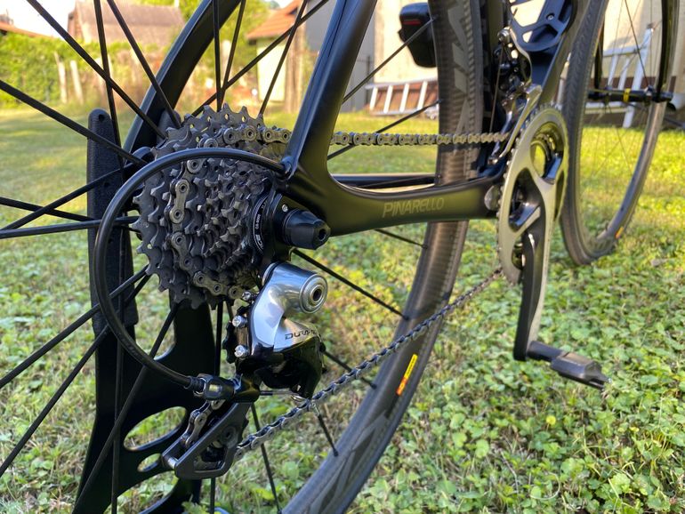 Used Pinarello F8 2019 Road & Gravel, Black — image 2 of 8