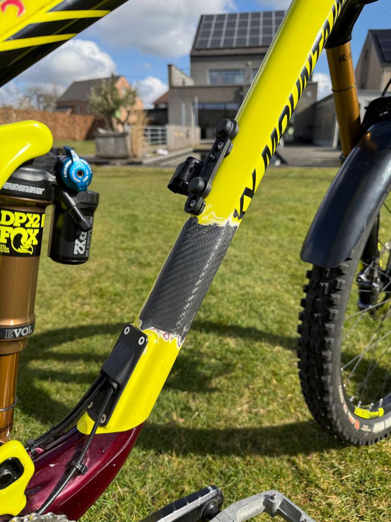 Rocky Mountain Slayer Carbon 90 2018 2018 Mountainbike usato, Arancione — immagine 4 di 9