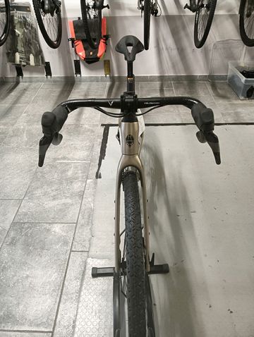 Używany Bianchi Arcadex Comp APEX disc 2024 2024 Road & Gravel — zdjęcie 2 z 5
