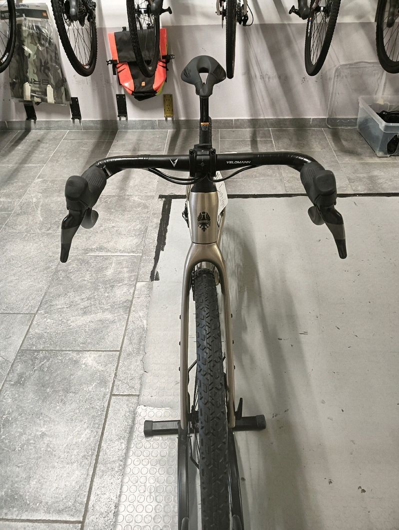 Używany Bianchi Arcadex Comp APEX disc 2024 2024 Road & Gravel — zdjęcie 2 z 5