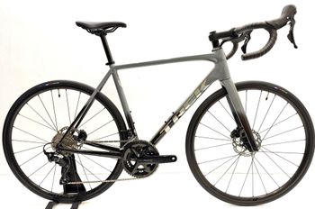 Used Trek Émonda ALR 5 2025 2025 Road & Gravel, Grigio chiaro — image 1 of 11
