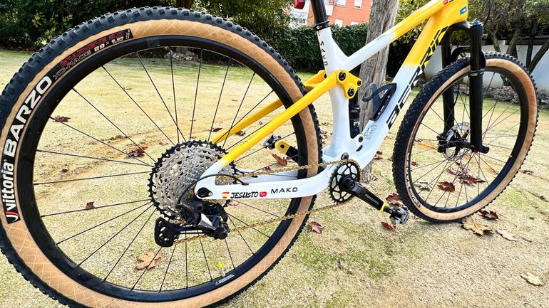 Gebrauchtes Berria Mako 7.1 2021 Mountainbike, Weiß, 29 — Bild 5 von 5