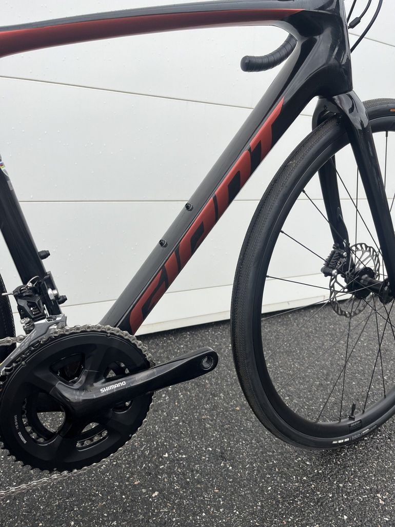 Used Giant Defy 2024 Road & Gravel, Black — image 2 of 3