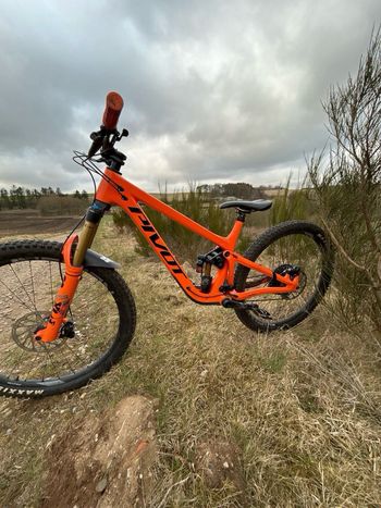 Used Pivot Firebird SRAM GX Eagle 2023 Mountainbike, Orange — image 9 of 26