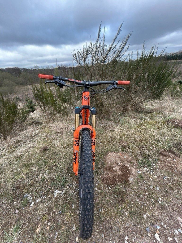 Used Pivot Firebird SRAM GX Eagle 2023 Mountainbike, Orange — image 12 of 26